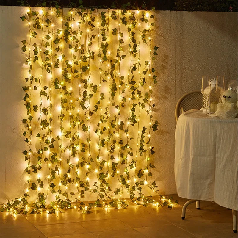 Guirnalda de luces para decoración del hogar, guirnalda de luces con batería para árbol de Navidad, vid Artificial, hojas verdes y flores