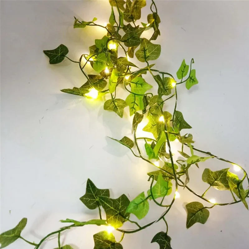 Guirnalda de luces para decoración del hogar, guirnalda de luces con batería para árbol de Navidad, vid Artificial, hojas verdes y flores